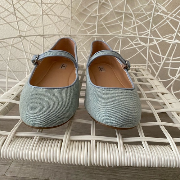 NWOT Bandolino Philly Mary Jane Ballet Flats Light Blue Denim Feminine - Size 10 - Picture 4 of 11